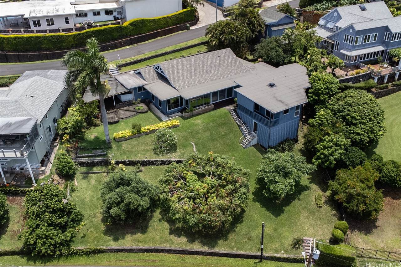 3233 Pacific Heights Road - Photo 1