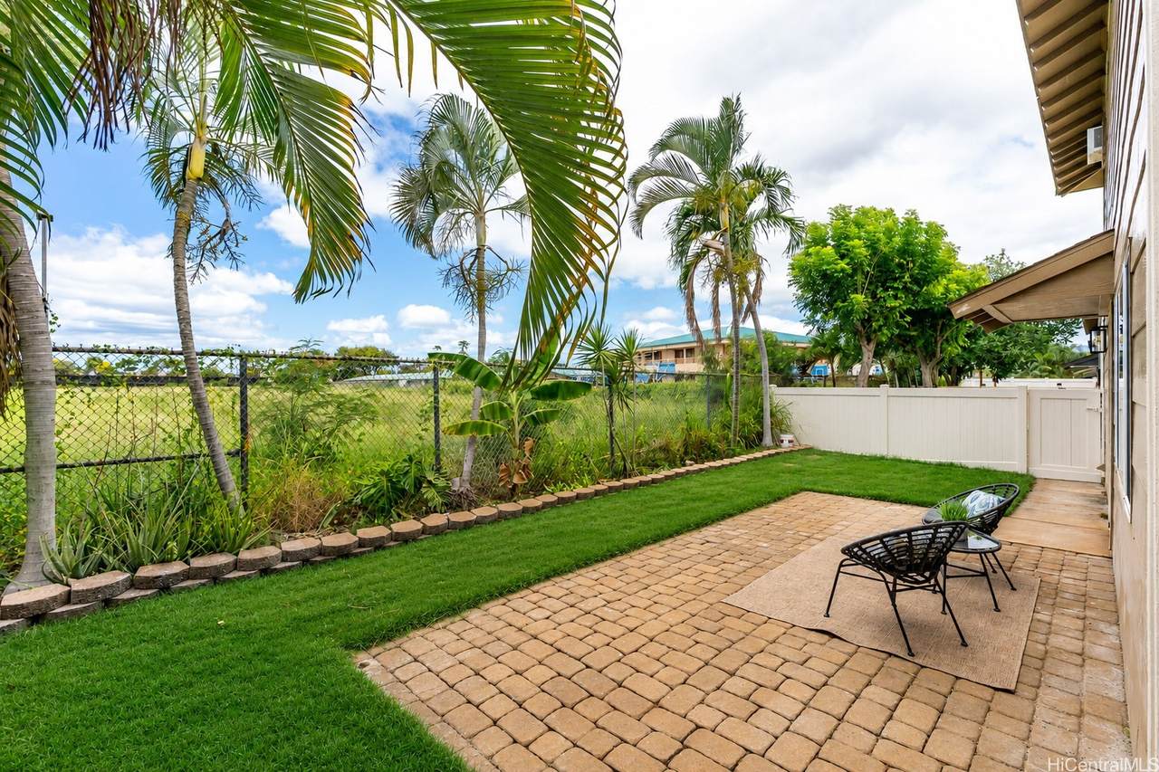 https://bt-photos.global.ssl.fastly.net/honolulu/1280_boomver_1_202611034-2.jpg