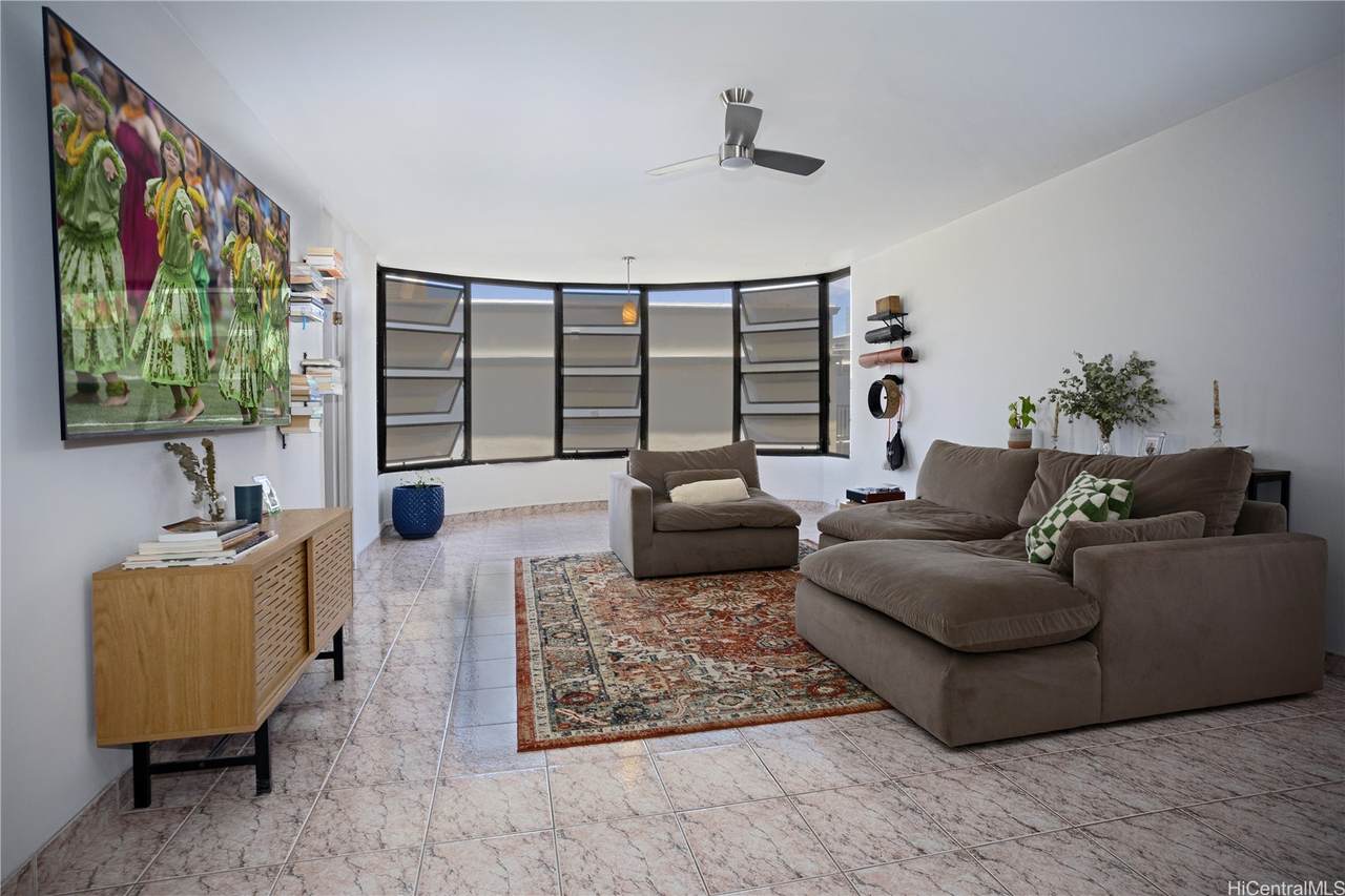 1447 Kewalo Street - Photo 1
