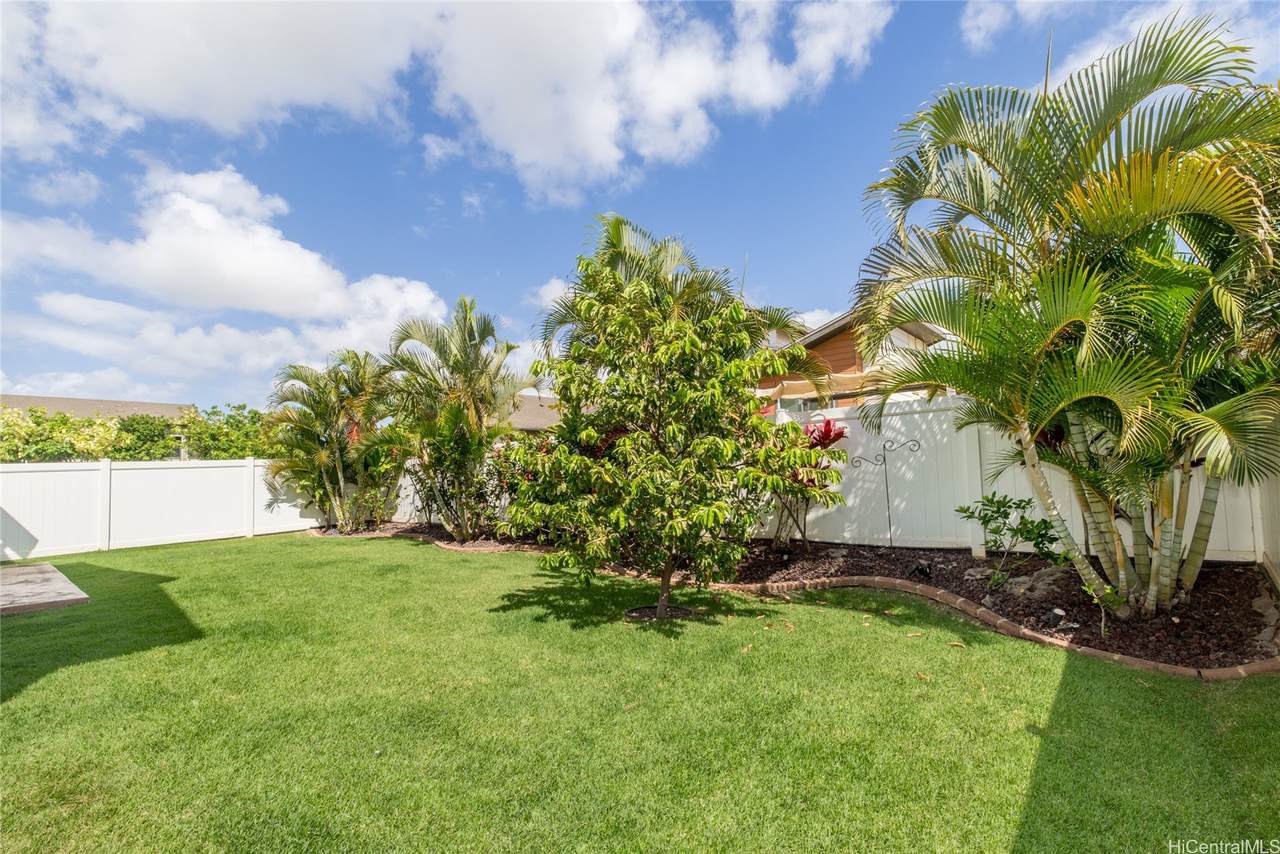 https://bt-photos.global.ssl.fastly.net/honolulu/1280_boomver_1_202611050-2.jpg