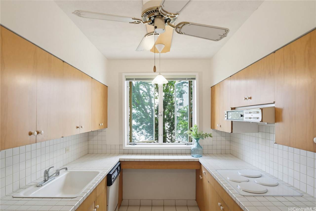 https://bt-photos.global.ssl.fastly.net/honolulu/1280_boomver_1_202611095-2.jpg