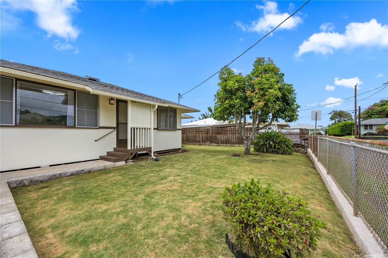45-323 Kahowaa Place - Photo 1