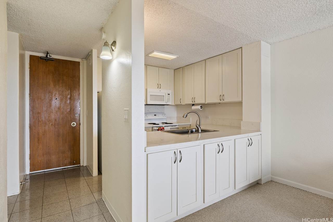 https://bt-photos.global.ssl.fastly.net/honolulu/1280_boomver_1_202611129-2.jpg