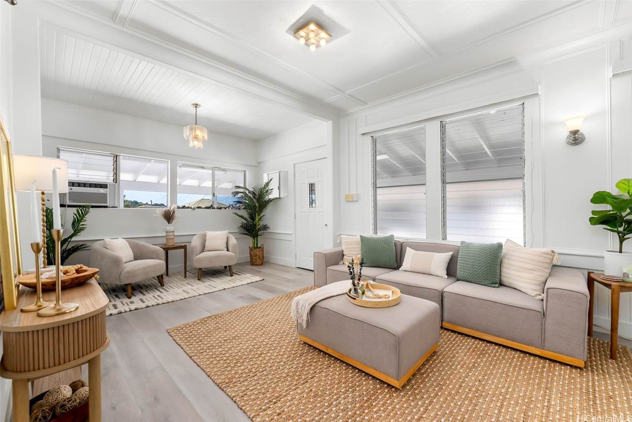 2422 Rooke Avenue - Photo 1