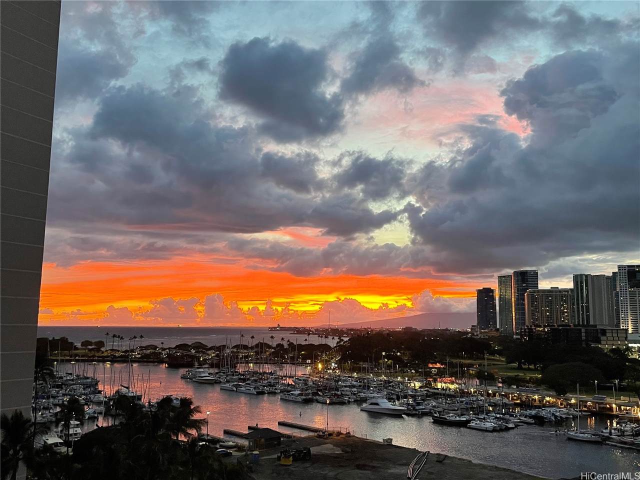 1684 Ala Moana Boulevard - Photo 1