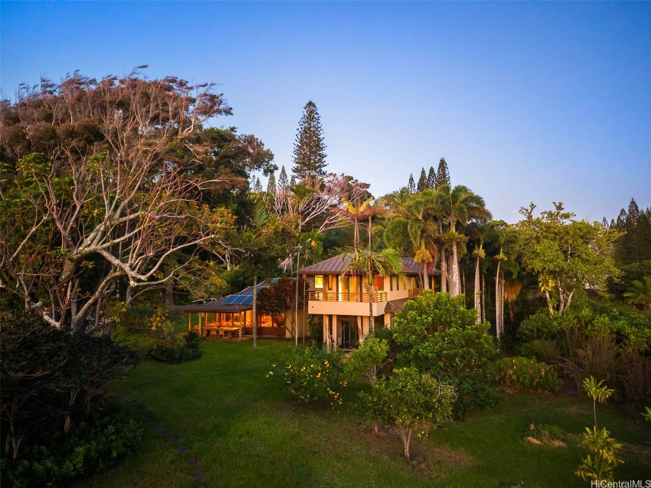 https://bt-photos.global.ssl.fastly.net/honolulu/1280_boomver_1_202611218-2.jpg