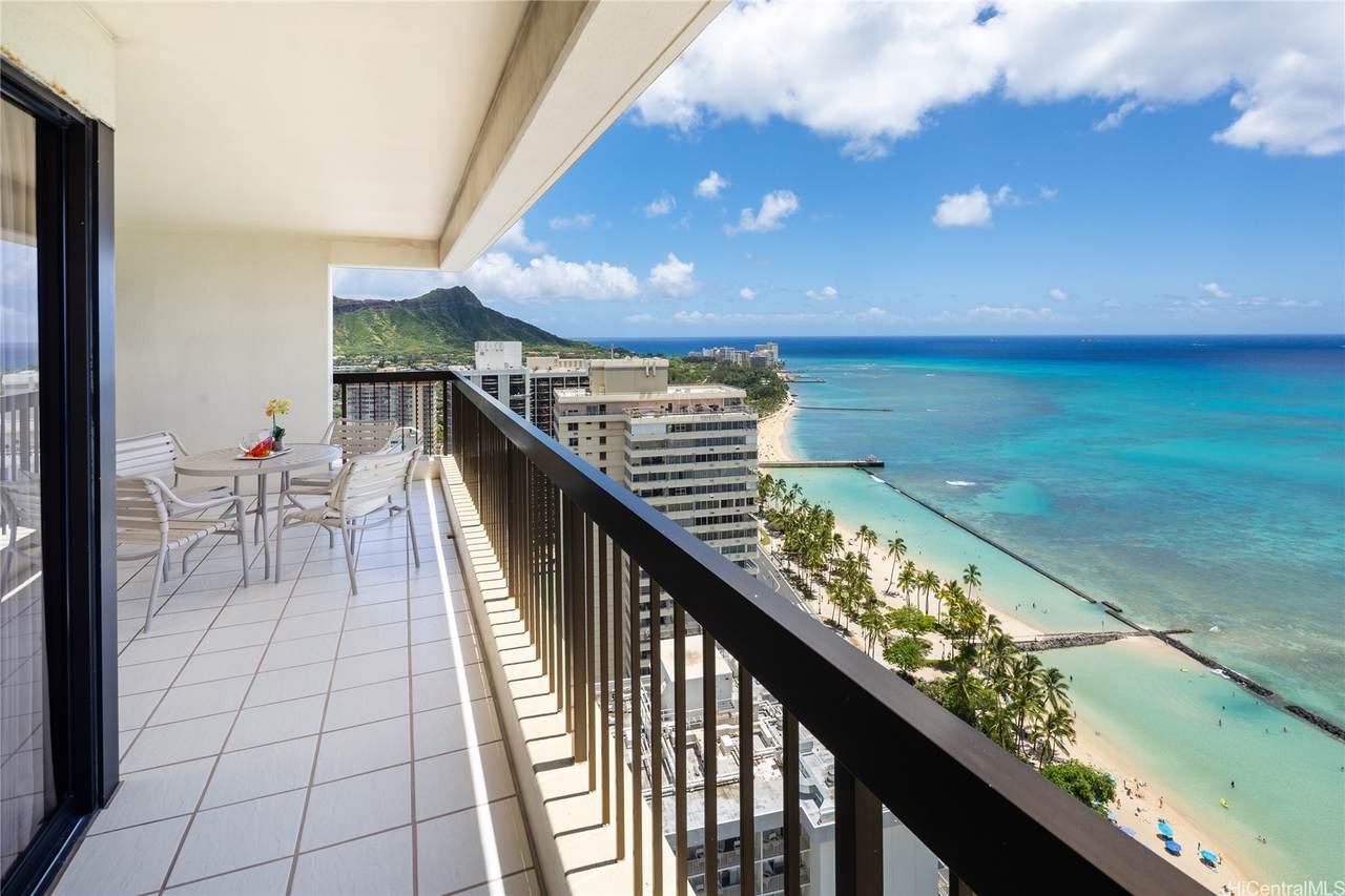 2470 Kalakaua Avenue - Photo 1