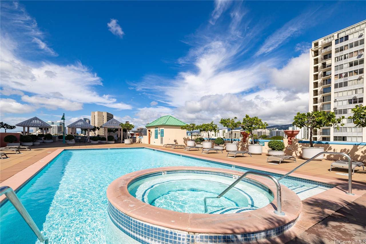 https://bt-photos.global.ssl.fastly.net/honolulu/1280_boomver_1_202611290-2.jpg