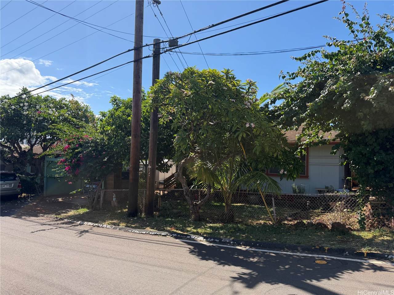 https://bt-photos.global.ssl.fastly.net/honolulu/1280_boomver_1_202611340-2.jpg