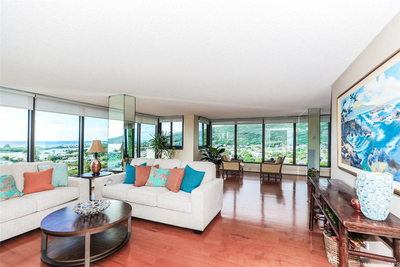 250 Kawaihae Street - Photo 1