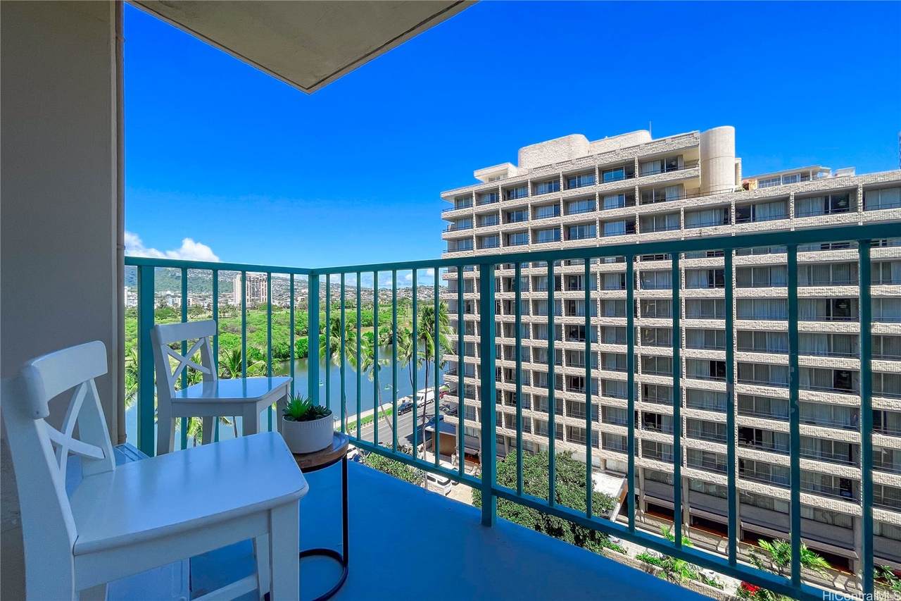 444 Kanekapolei Street - Photo 1