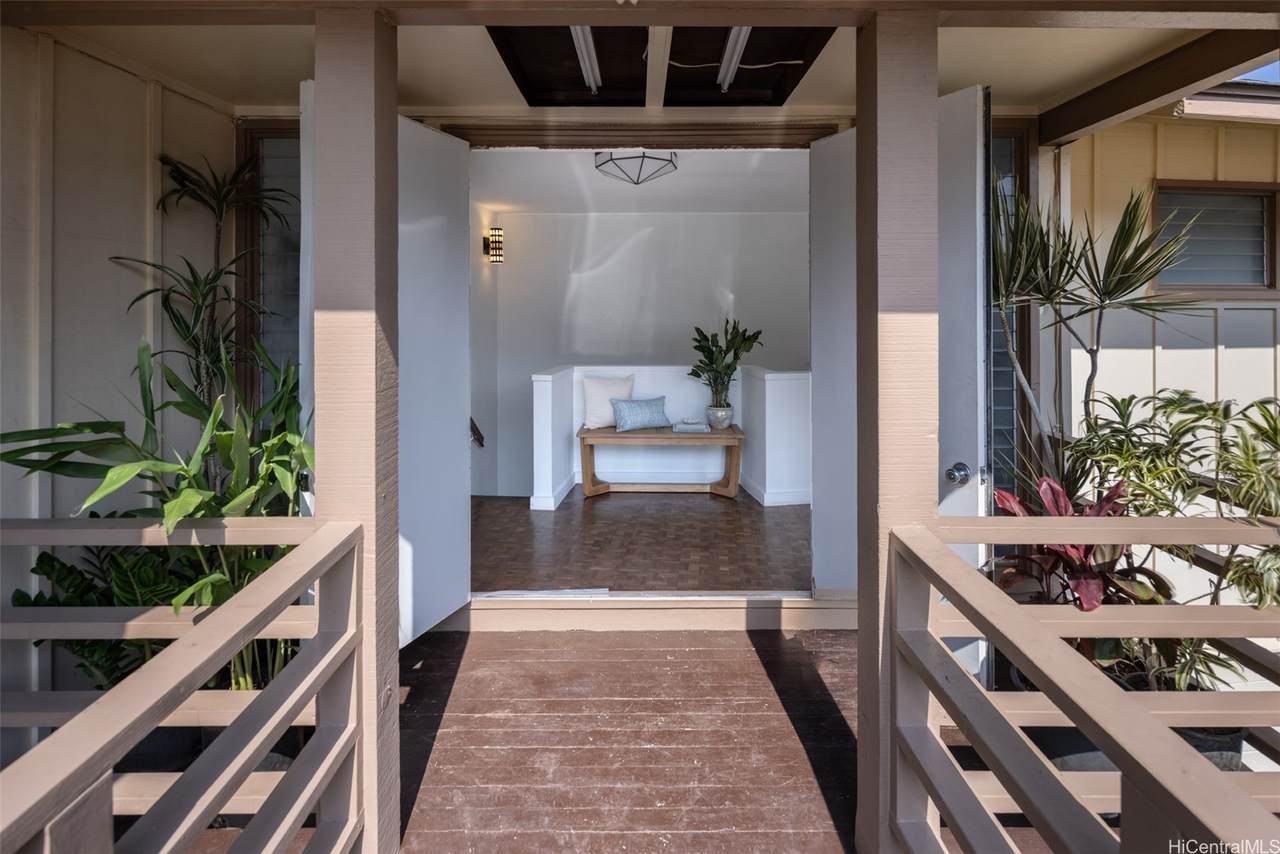 https://bt-photos.global.ssl.fastly.net/honolulu/1280_boomver_1_202611410-2.jpg