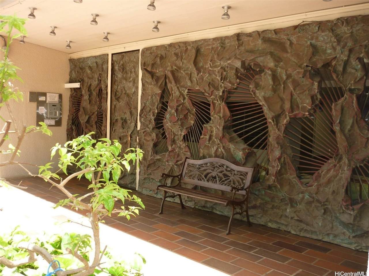 https://bt-photos.global.ssl.fastly.net/honolulu/1280_boomver_1_202611454-2.jpg