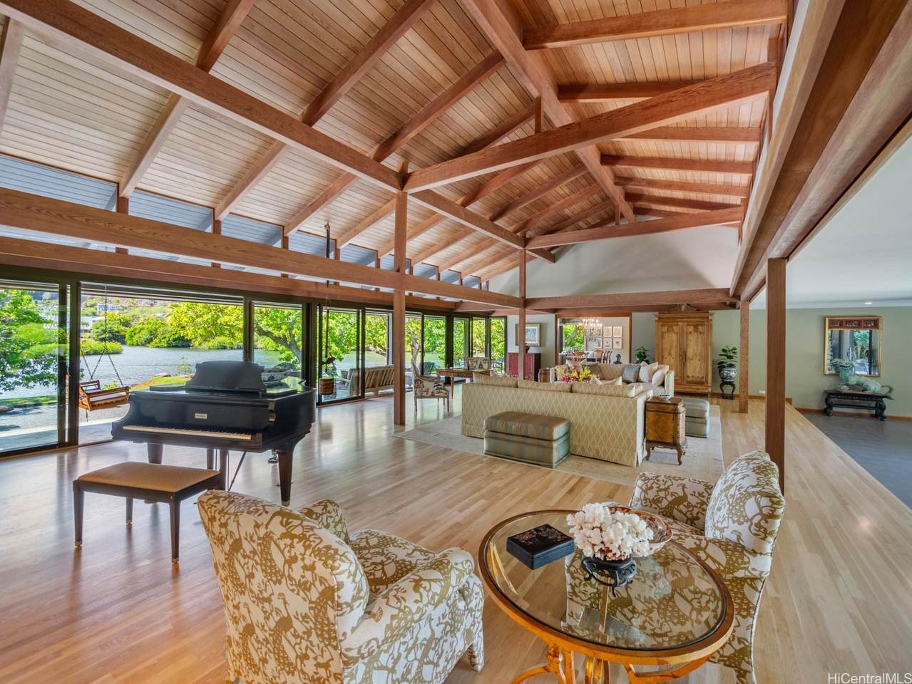https://bt-photos.global.ssl.fastly.net/honolulu/1280_boomver_1_202611456-2.jpg