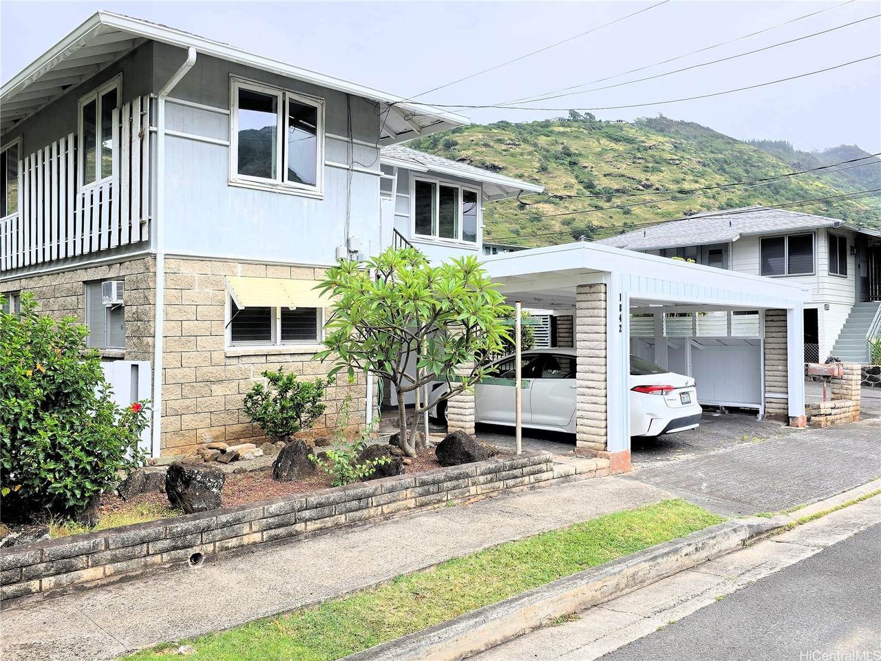 1842 Mahana Street - Photo 1