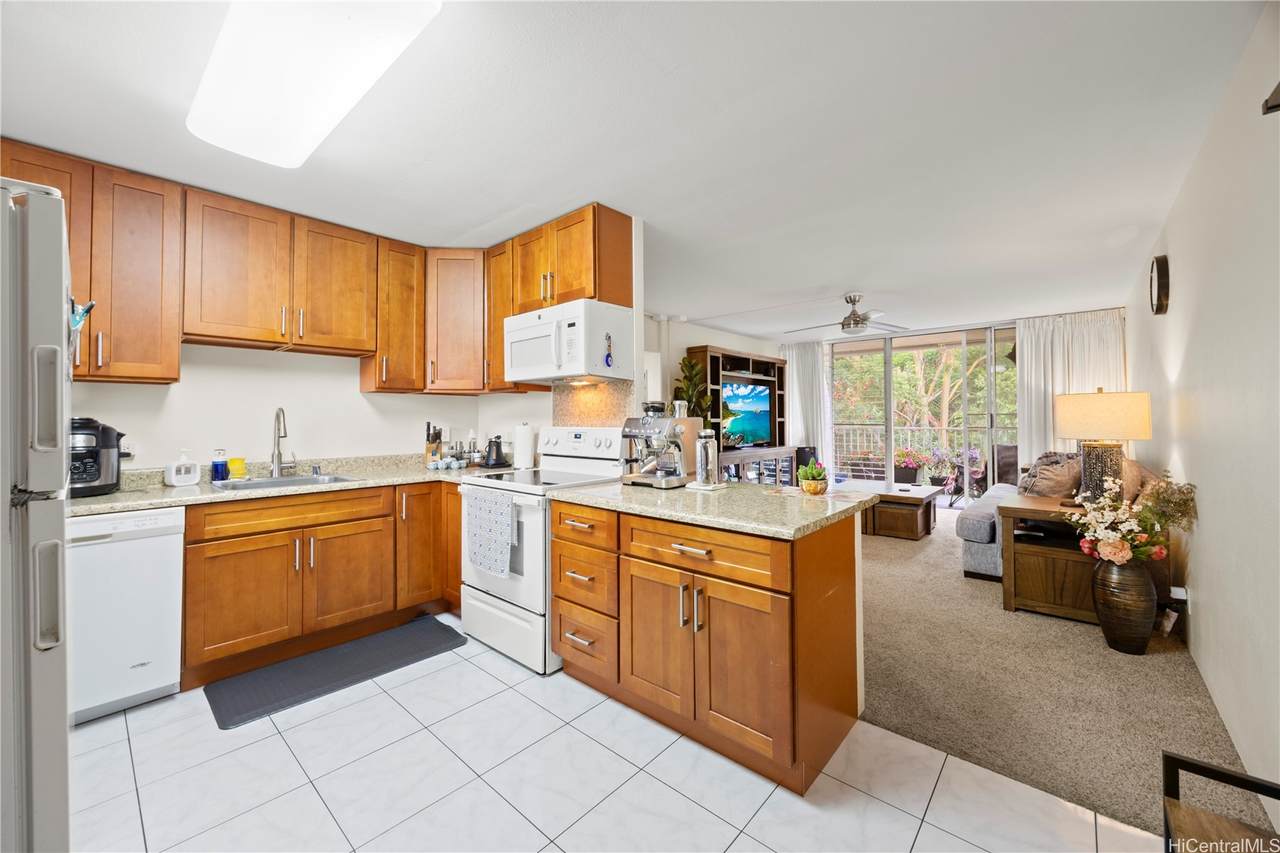 95-2039 Waikalani Place - Photo 1