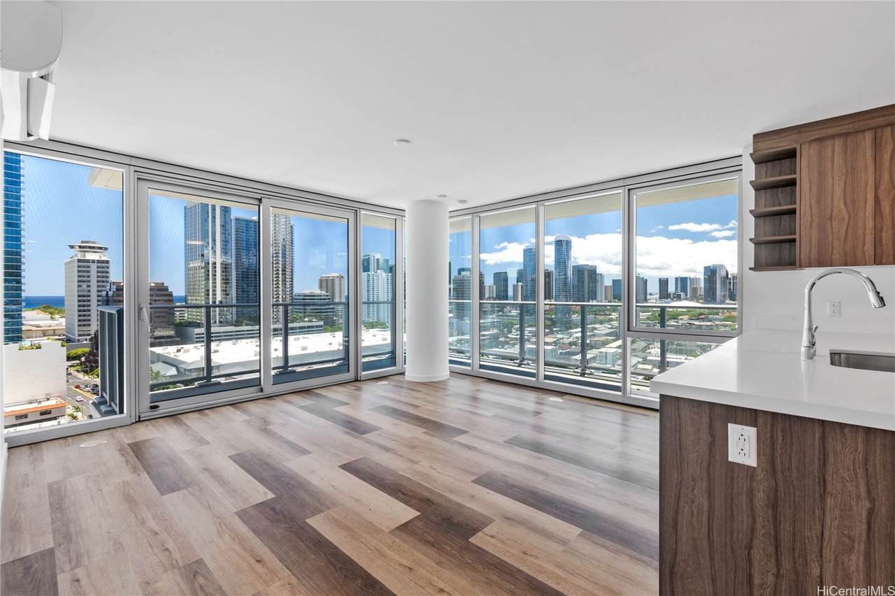 1500 Rycroft Street - Photo 1