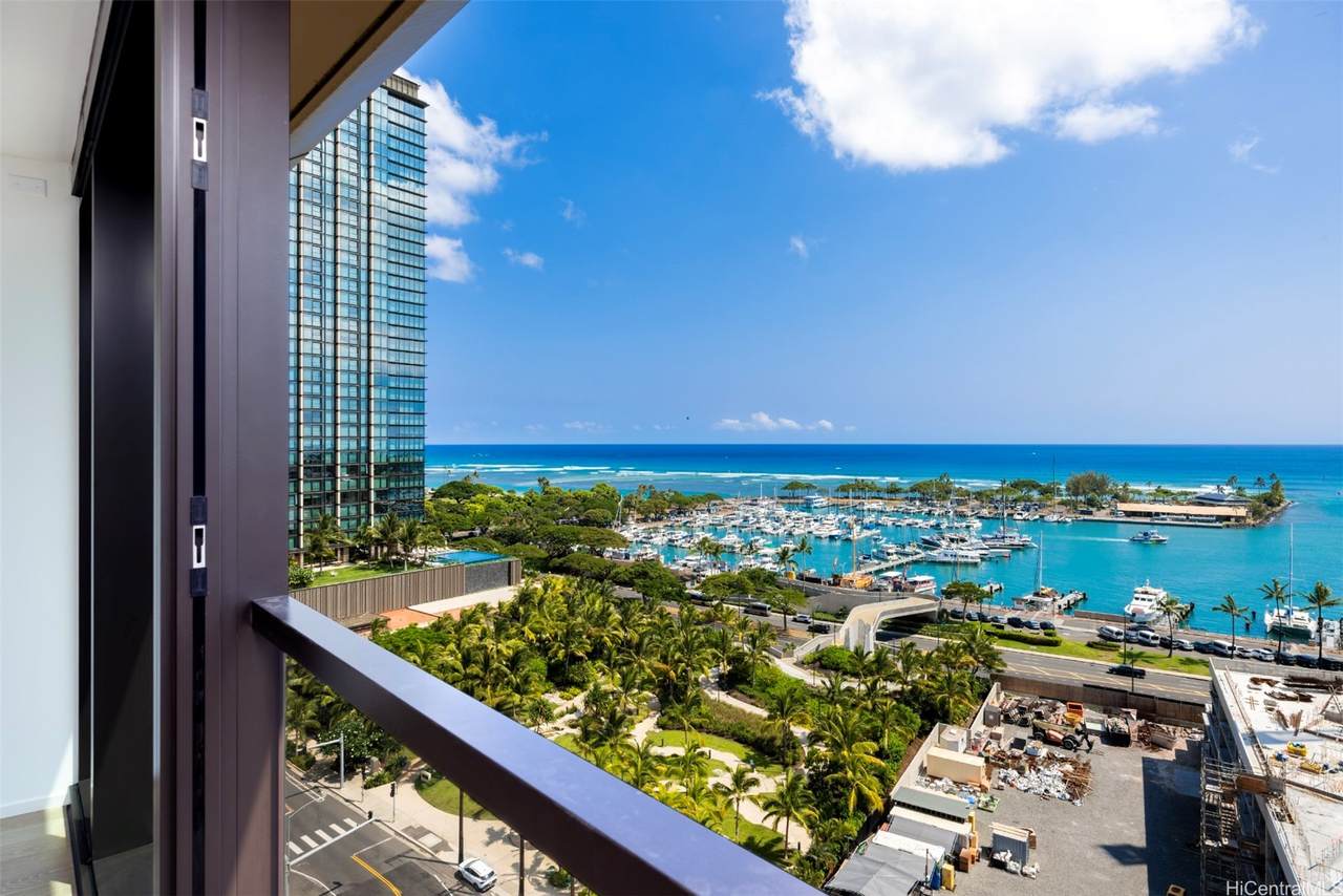 https://bt-photos.global.ssl.fastly.net/honolulu/1280_boomver_1_202611700-2.jpg