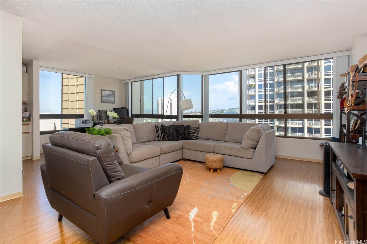 55 Judd Street - Photo 1