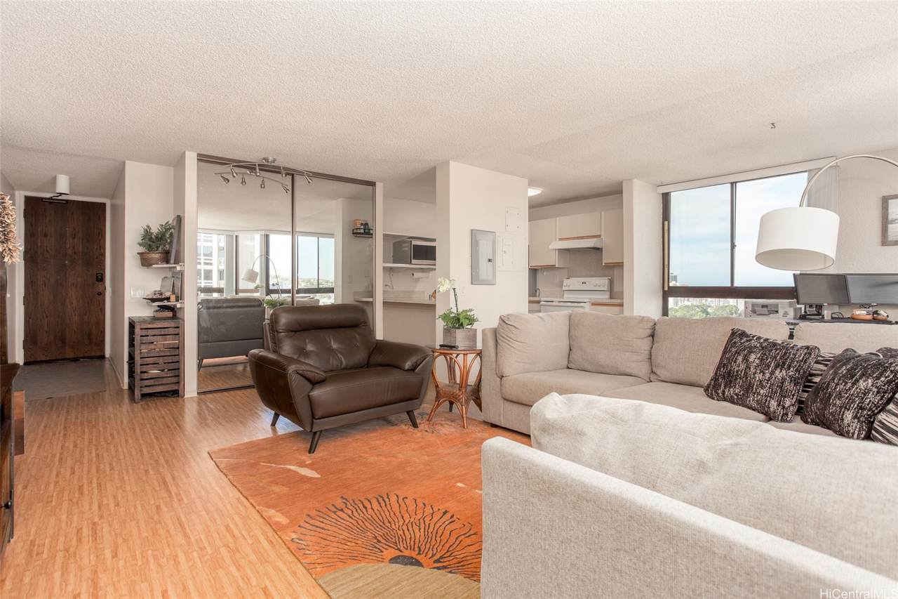 https://bt-photos.global.ssl.fastly.net/honolulu/1280_boomver_1_202611847-2.jpg