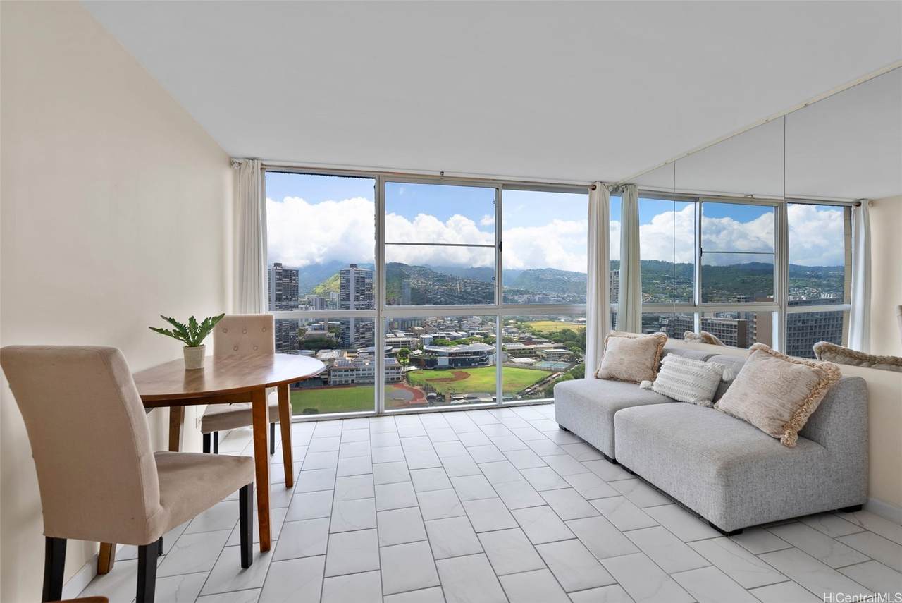 2211 Ala Wai Boulevard - Photo 1