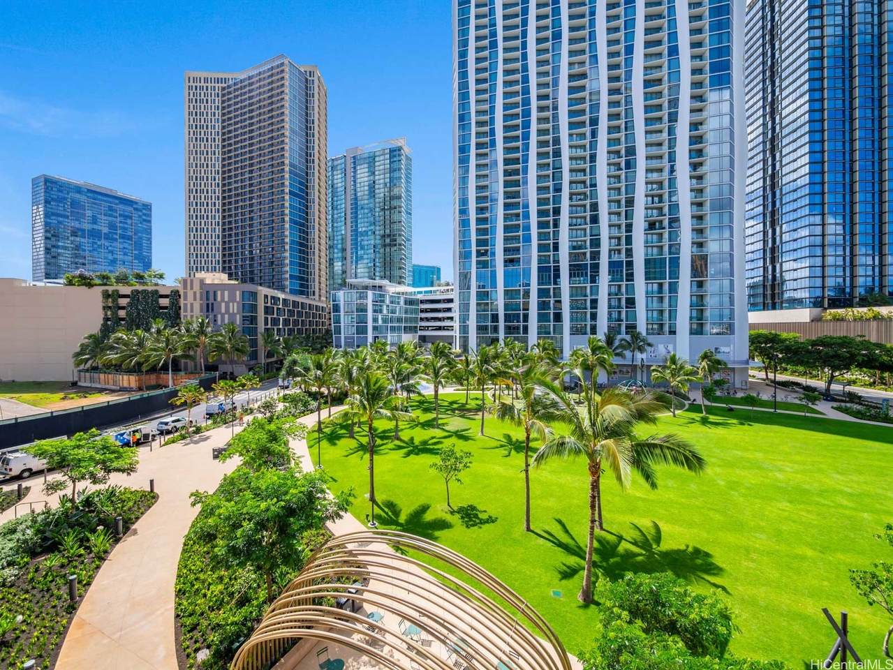 https://bt-photos.global.ssl.fastly.net/honolulu/1280_boomver_1_202612009-2.jpg