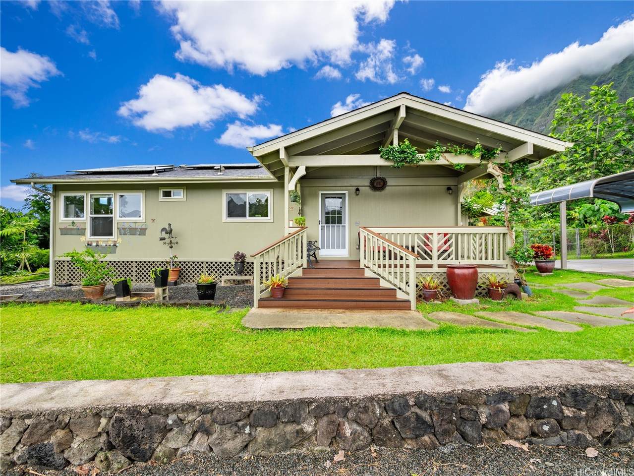 https://bt-photos.global.ssl.fastly.net/honolulu/1280_boomver_1_202612052-2.jpg