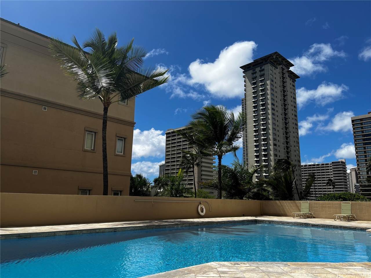 https://bt-photos.global.ssl.fastly.net/honolulu/1280_boomver_1_202612130-2.jpg