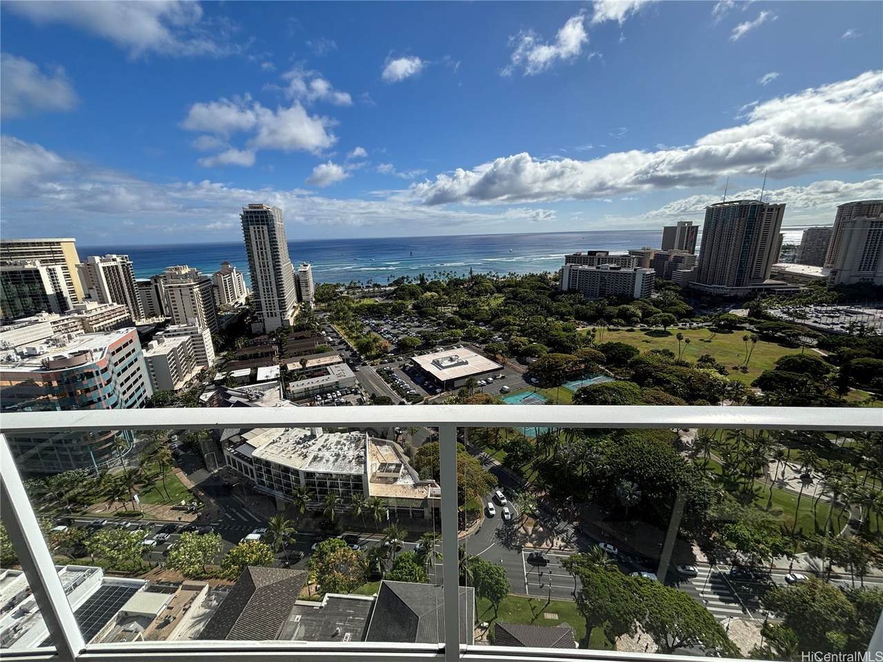 https://bt-photos.global.ssl.fastly.net/honolulu/1280_boomver_1_202612191-2.jpg