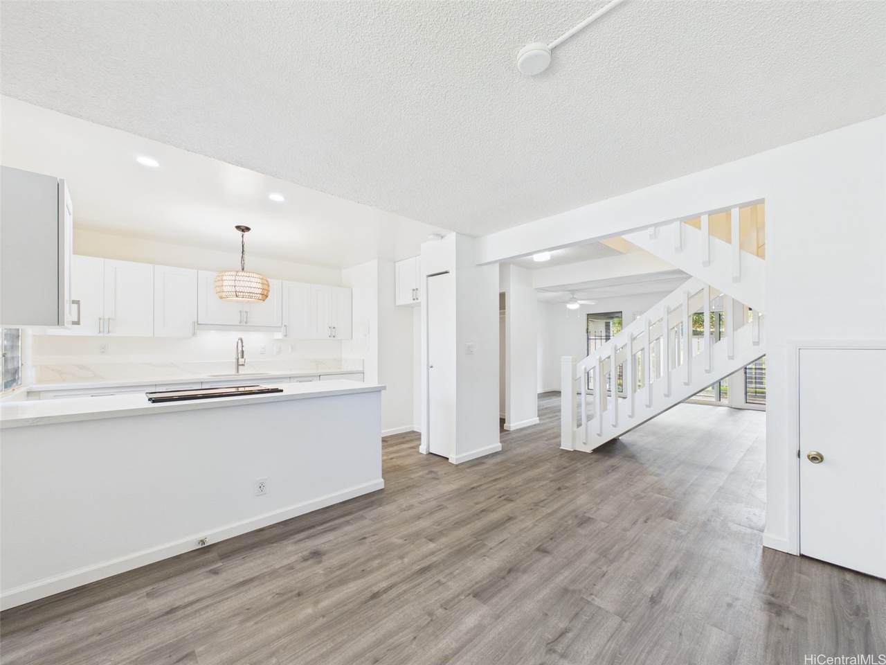 94-055 Anania Drive - Photo 1