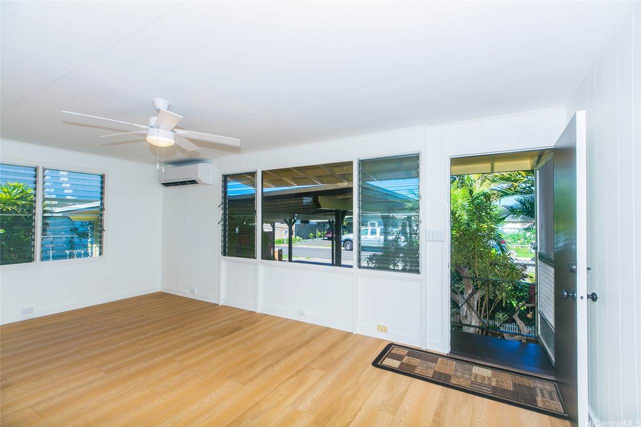 https://bt-photos.global.ssl.fastly.net/honolulu/1280_boomver_1_202612314-2.jpg