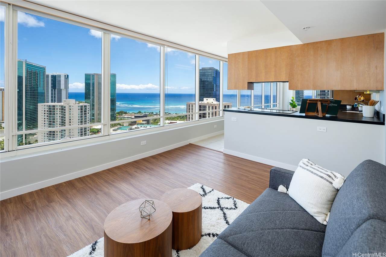 1009 Kapiolani Boulevard - Photo 1
