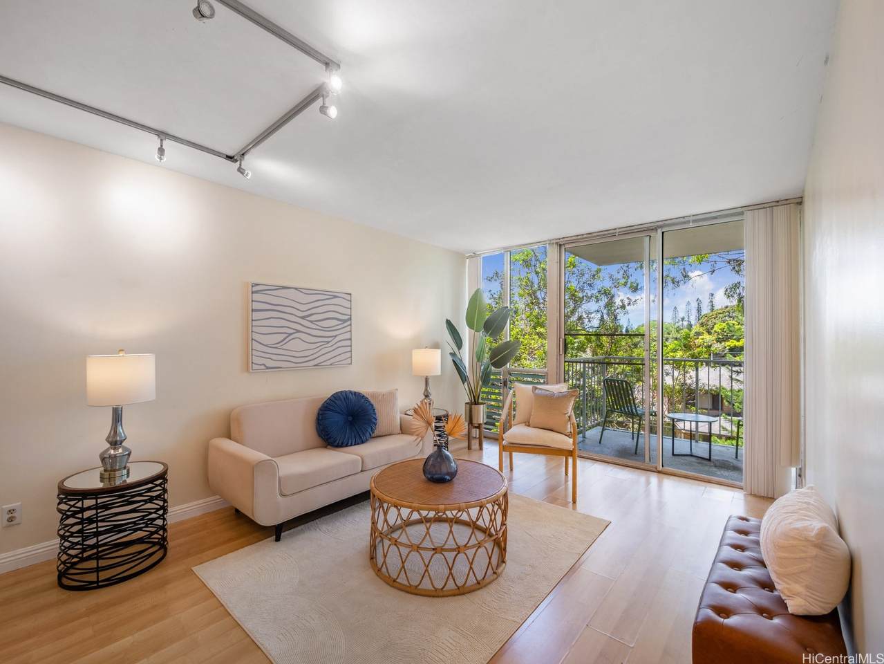 1600 Wilikina Drive - Photo 1