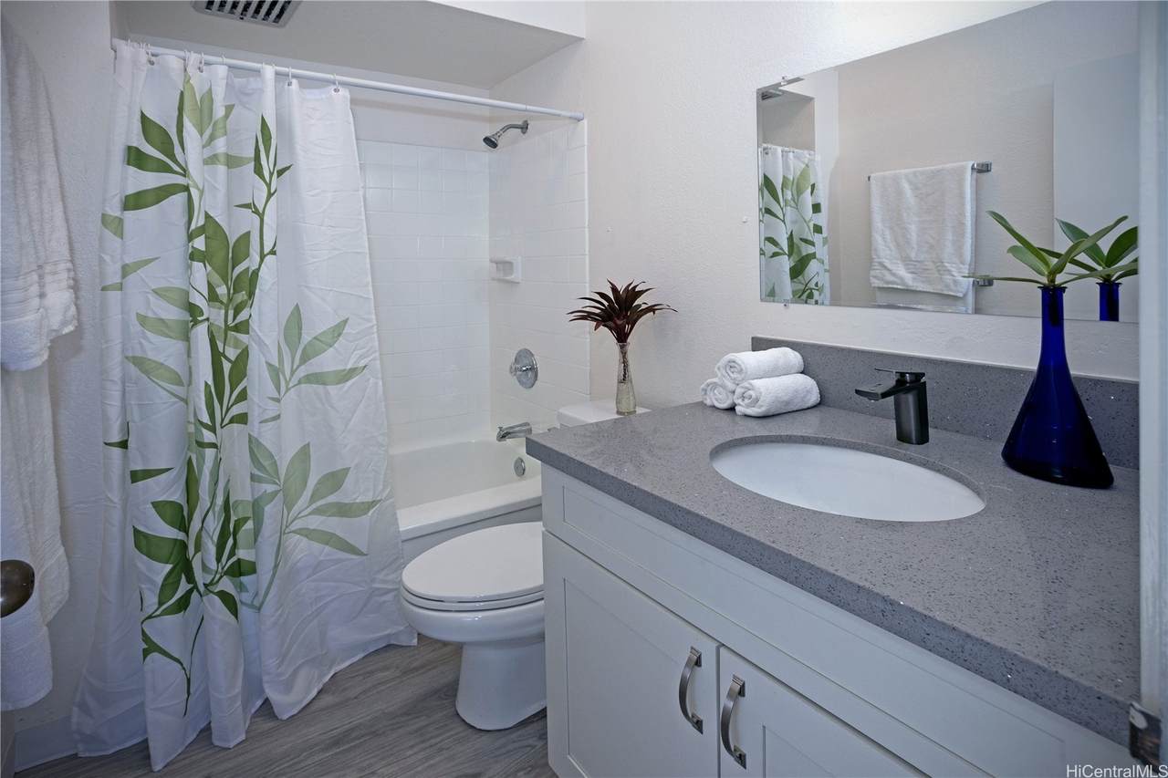 https://bt-photos.global.ssl.fastly.net/honolulu/1280_boomver_1_202612399-2.jpg