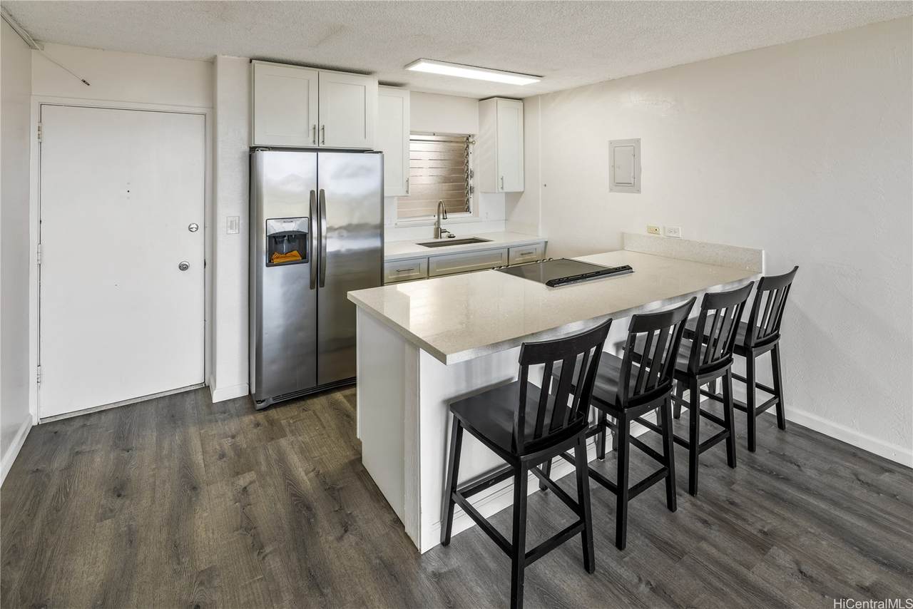 https://bt-photos.global.ssl.fastly.net/honolulu/1280_boomver_1_202612408-2.jpg