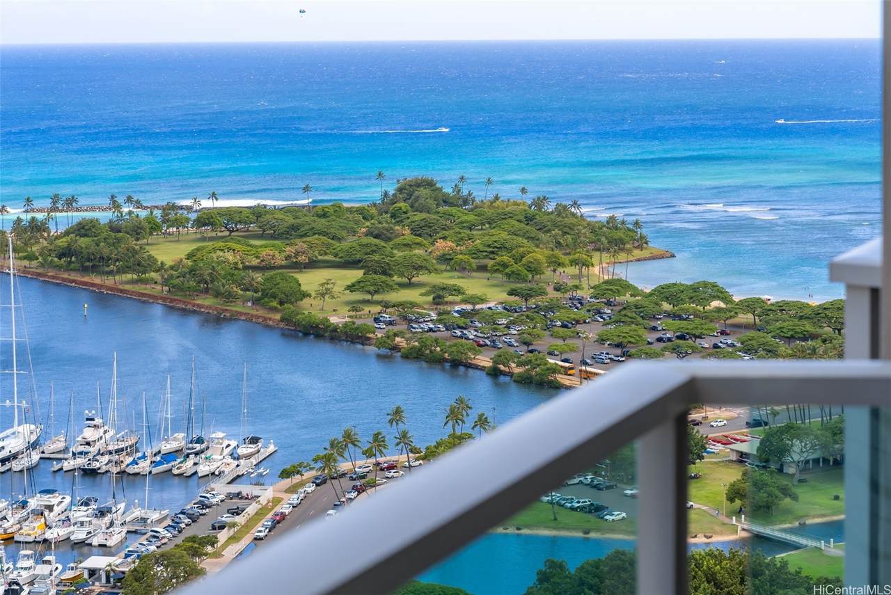 https://bt-photos.global.ssl.fastly.net/honolulu/1280_boomver_1_202612424-2.jpg
