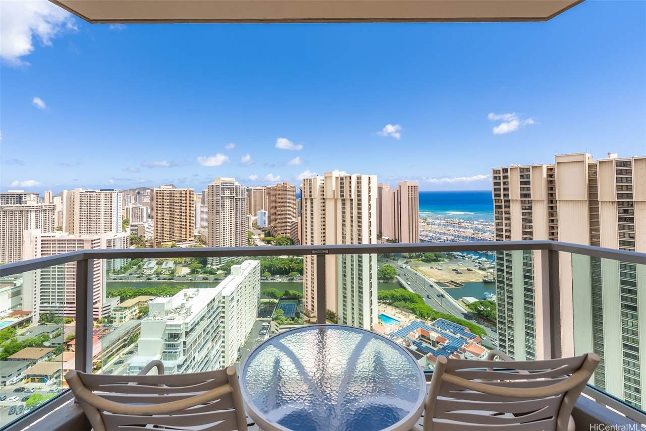 https://bt-photos.global.ssl.fastly.net/honolulu/1280_boomver_1_202612424-2.jpg