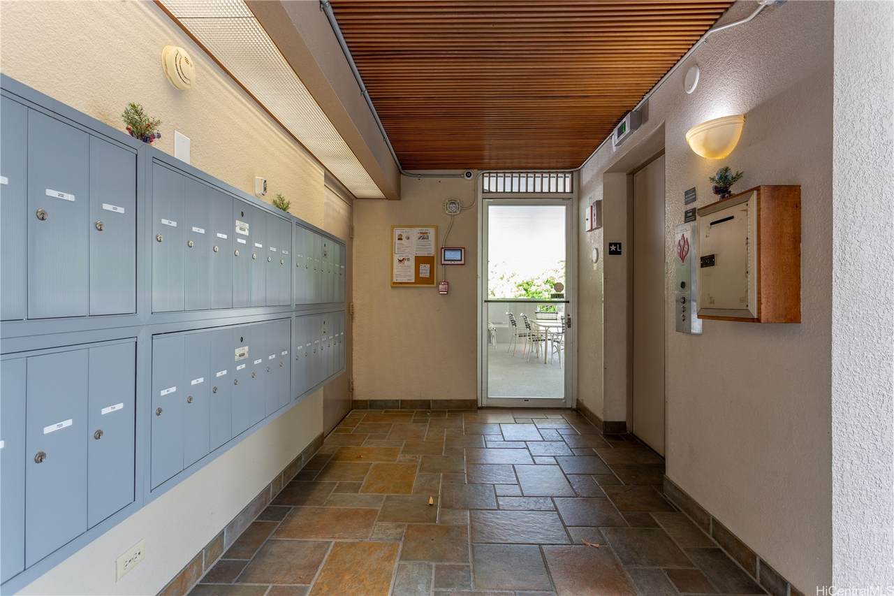 https://bt-photos.global.ssl.fastly.net/honolulu/1280_boomver_1_202612511-2.jpg