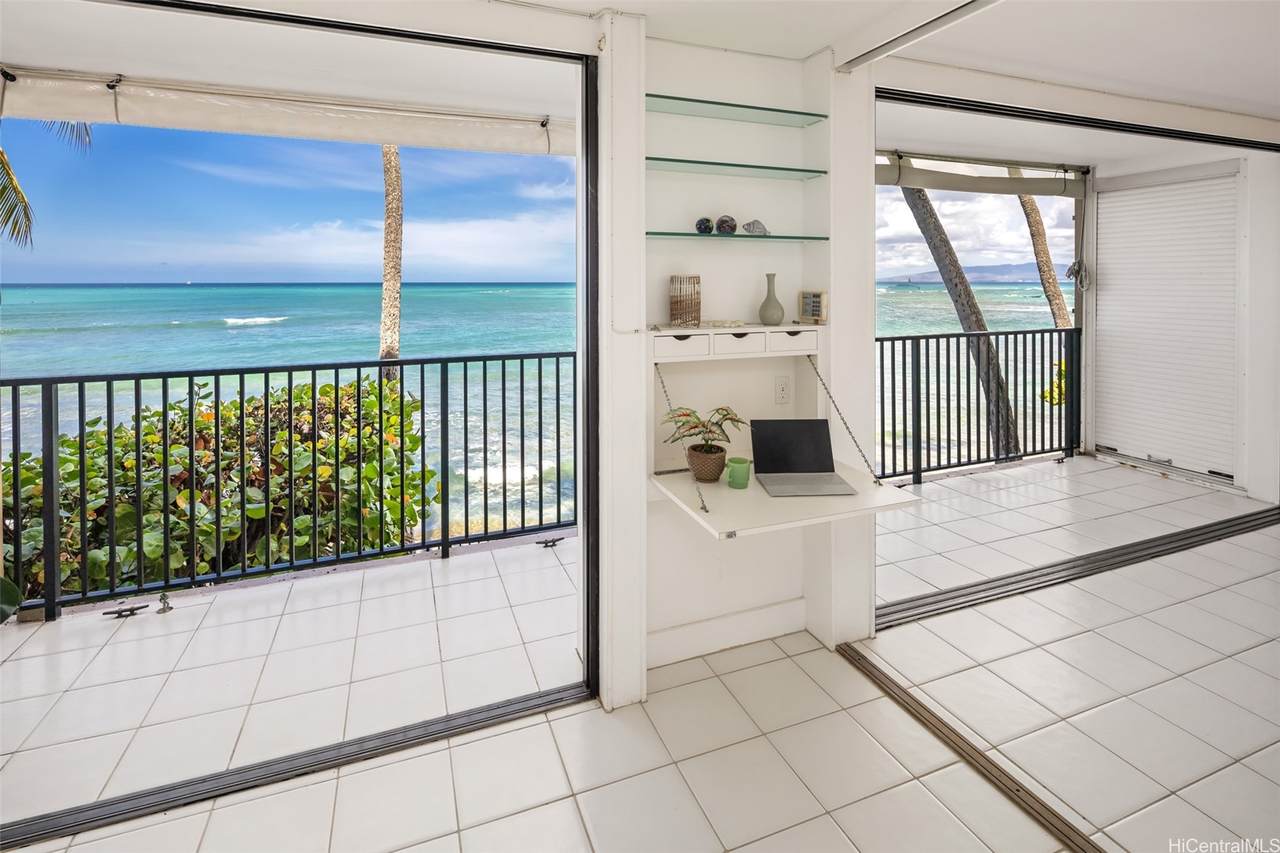 2987 Kalakaua Avenue - Photo 1