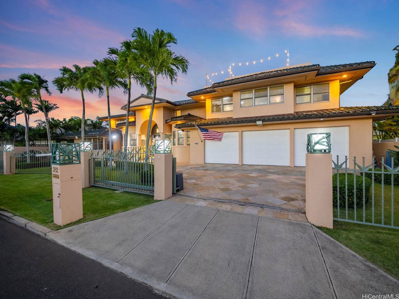 https://bt-photos.global.ssl.fastly.net/honolulu/1280_boomver_1_202612535-2.jpg