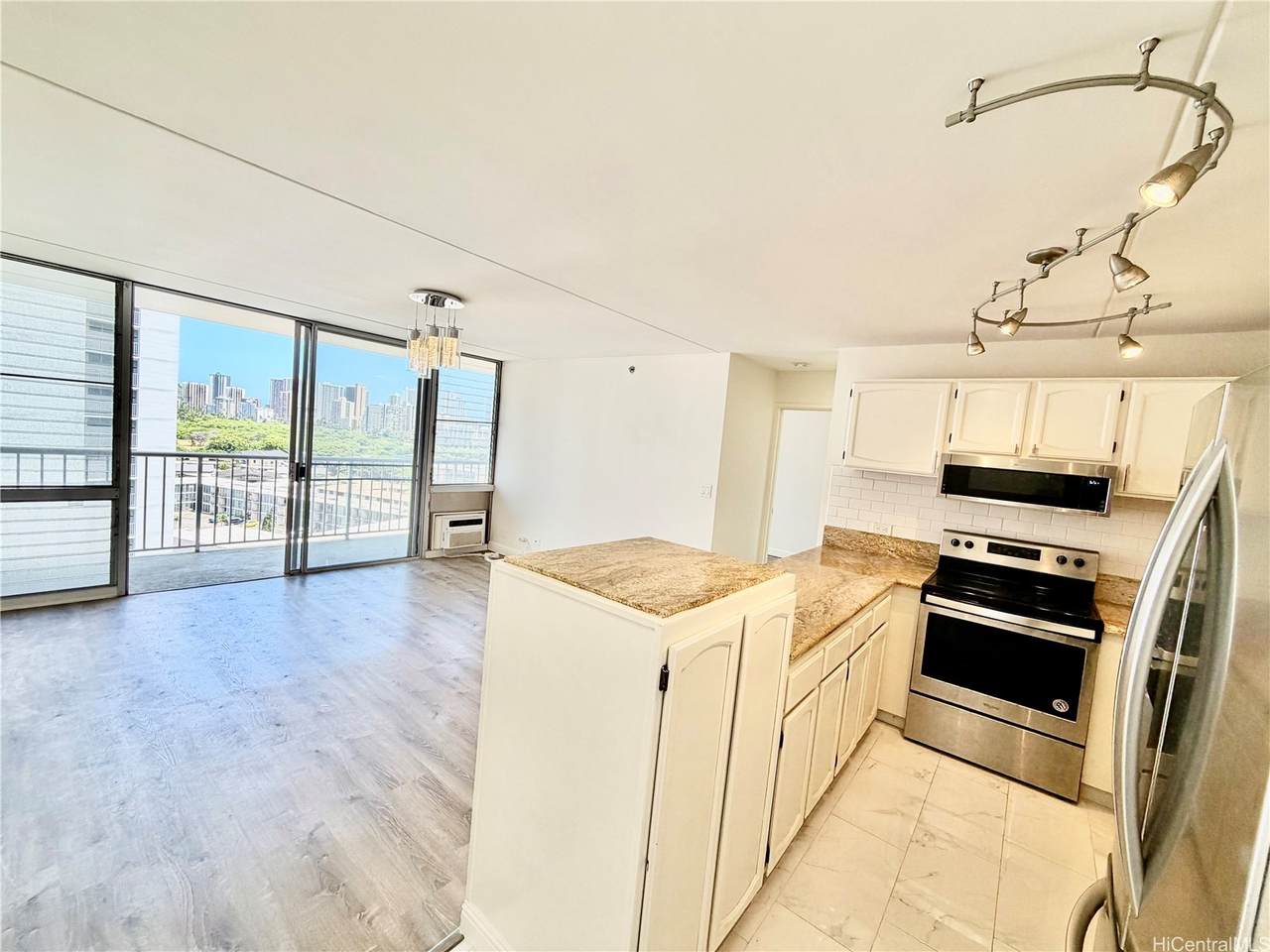 2522 Date Street - Photo 1