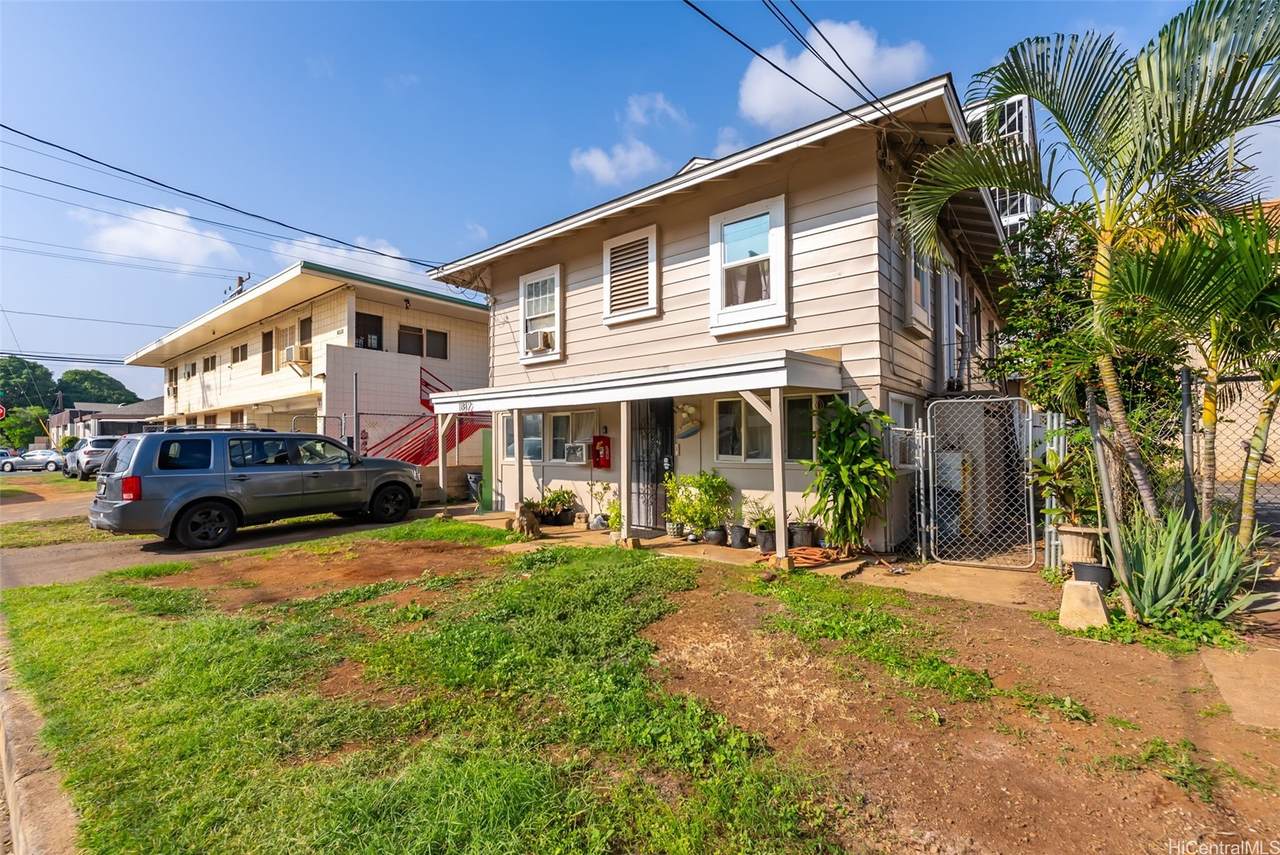 1812 Algaroba Street - Photo 1