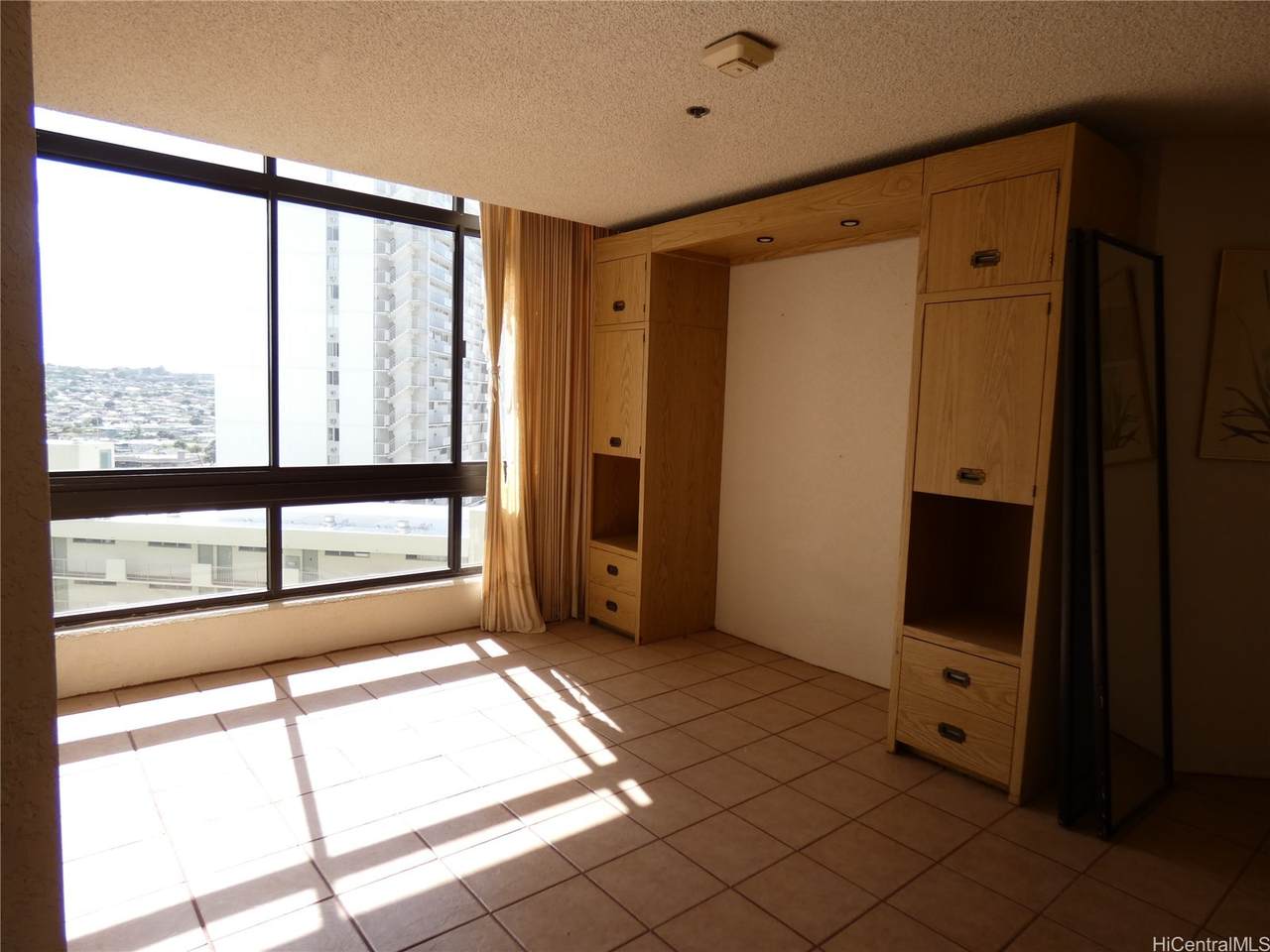 https://bt-photos.global.ssl.fastly.net/honolulu/orig_boomver_1_202612708-2.jpg