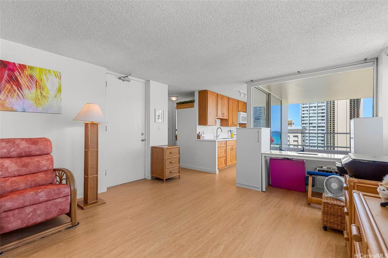https://bt-photos.global.ssl.fastly.net/honolulu/1280_boomver_1_202612887-2.jpg