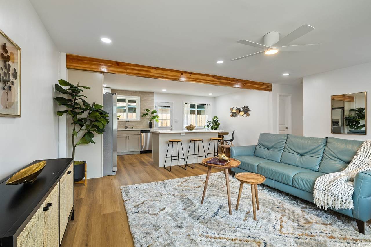 https://bt-photos.global.ssl.fastly.net/honolulu/1280_boomver_1_202612898-2.jpg