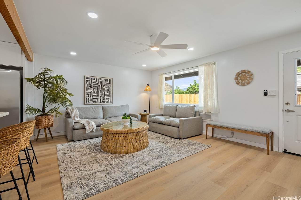 https://bt-photos.global.ssl.fastly.net/honolulu/1280_boomver_1_202612910-2.jpg