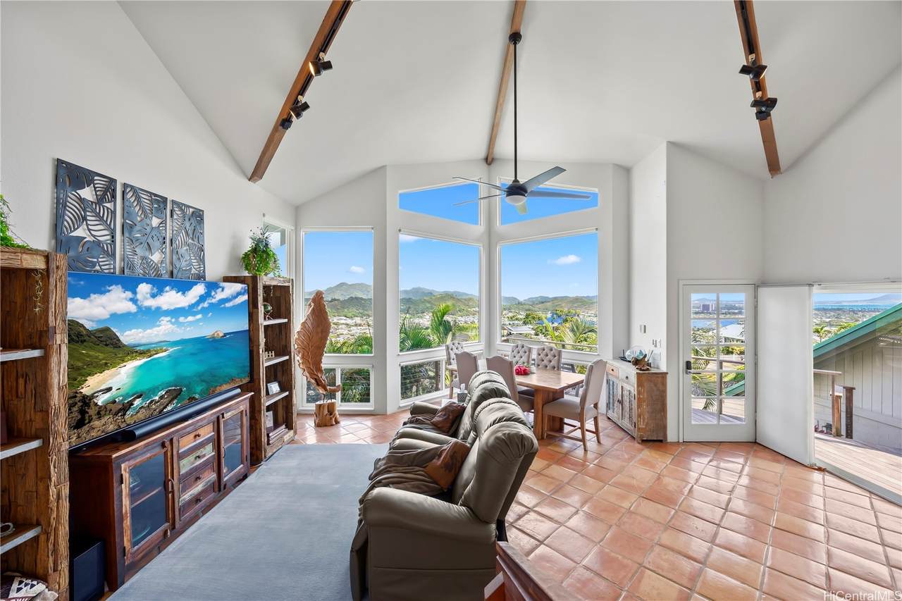 https://bt-photos.global.ssl.fastly.net/honolulu/1280_boomver_1_202612934-2.jpg