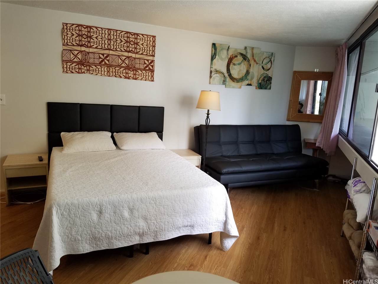 1700 Ala Moana Boulevard - Photo 1