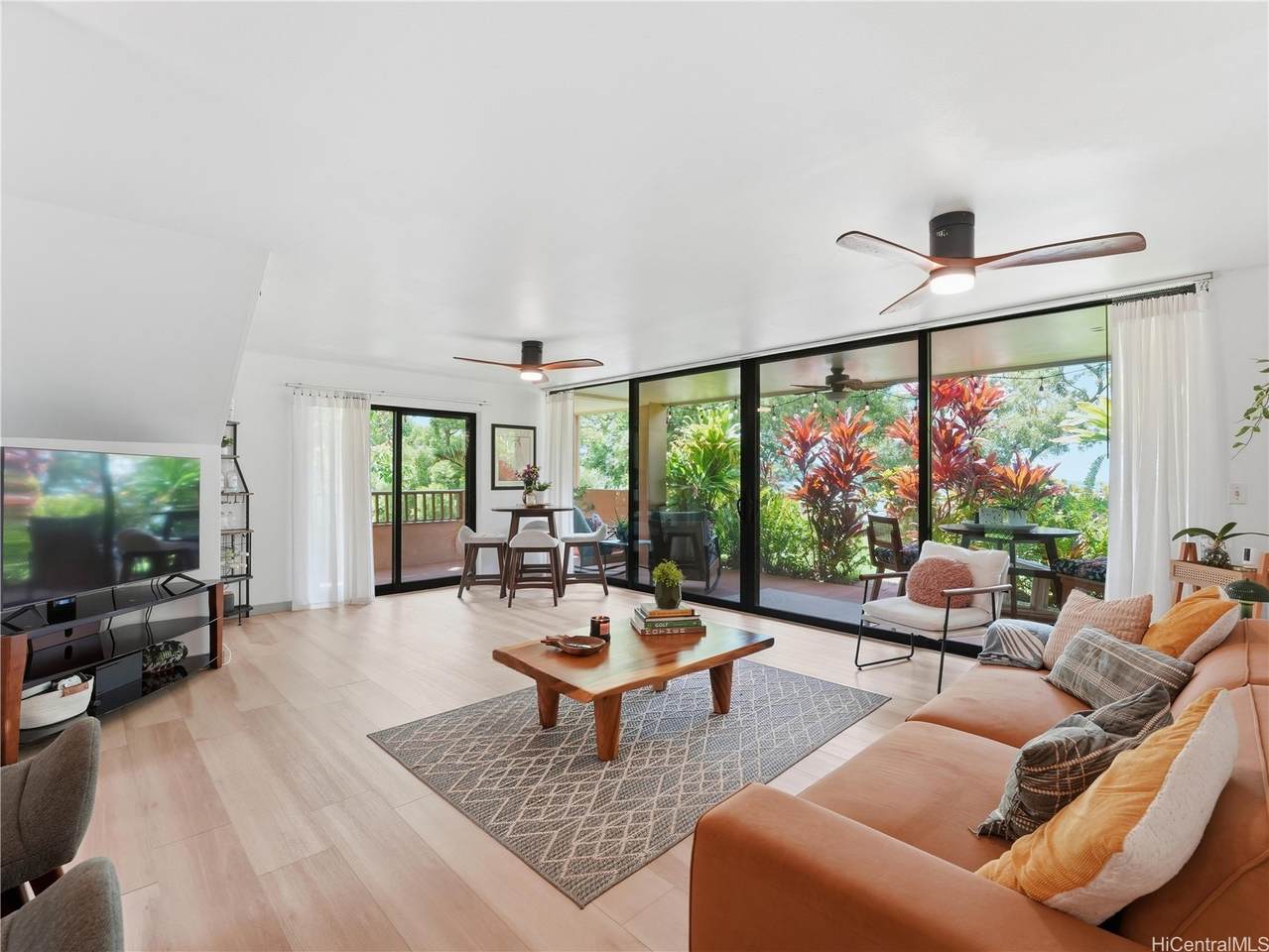https://bt-photos.global.ssl.fastly.net/honolulu/1280_boomver_1_202613221-2.jpg