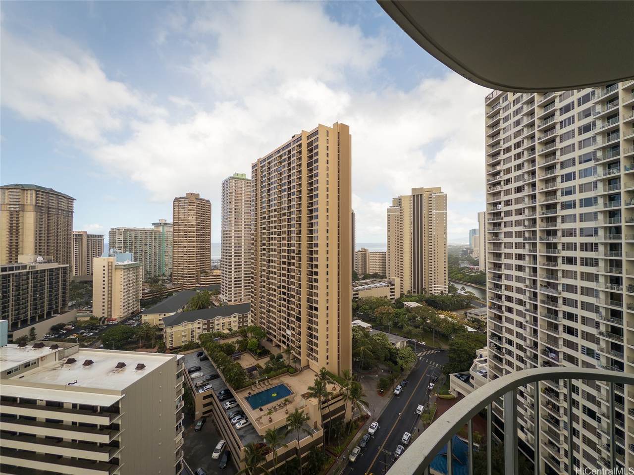 https://bt-photos.global.ssl.fastly.net/honolulu/1280_boomver_1_202613256-2.jpg